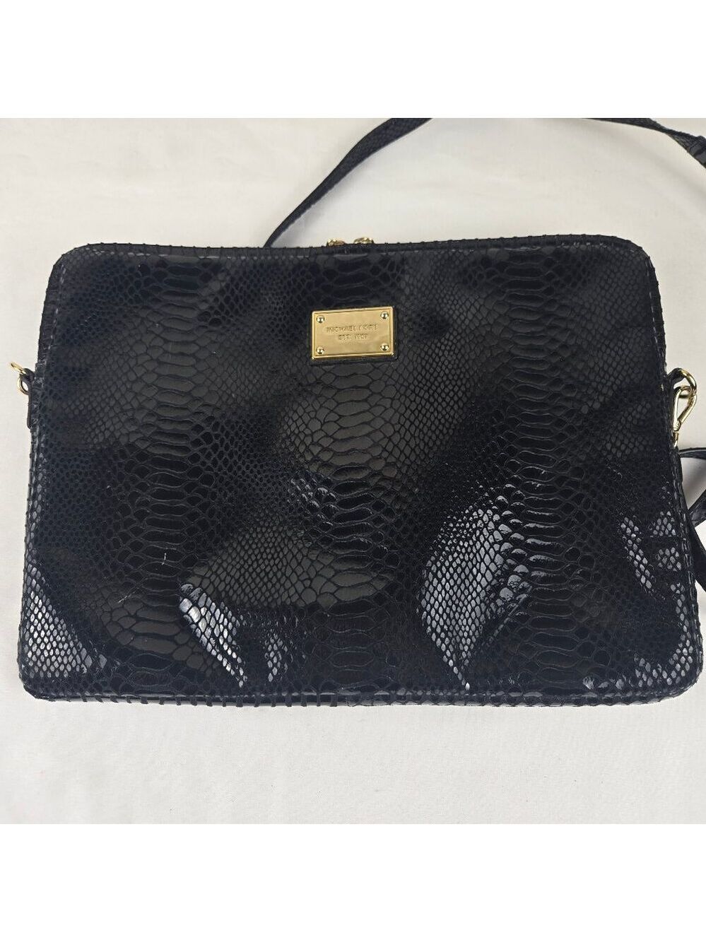 Michael Kors Black Patent Python Embossed Laptop Computer Case Double Zip Strap - Picture 13 of 14